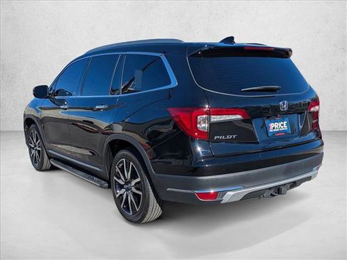 Used 2019 Honda Pilot Touring image 8