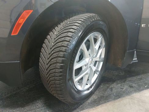Used 2022 Chevrolet Equinox LT AWD/4WD image 33