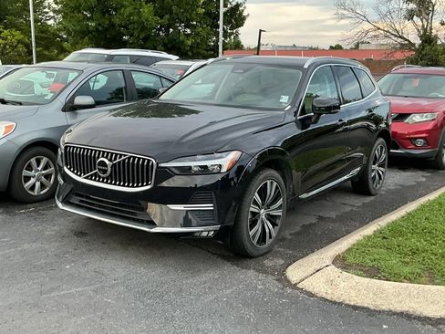 Used 2023 Volvo XC60 B5 Ultimate AWD/4WD image 2