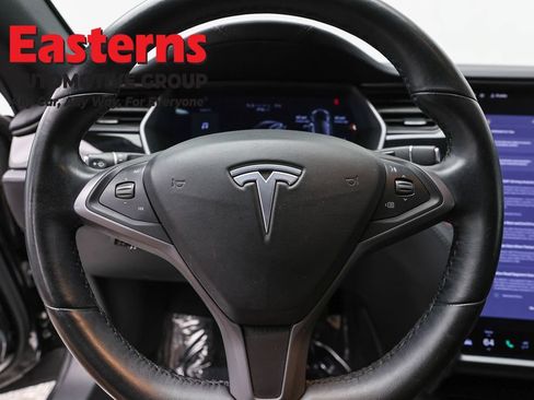 Used 2018 Tesla Model S 75D AWD/4WD image 10
