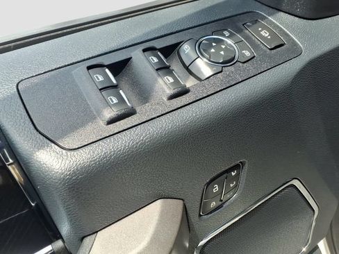 Used 2020 Ford F350 Platinum w/ FX4 Off-Road Package AWD/4WD image 15