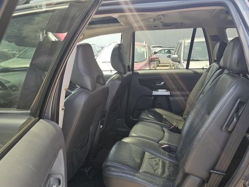 Used 2005 Volvo XC90 2.5T image 7
