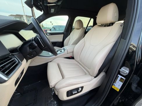 Used 2022 BMW X5 sDrive40i w/ Parking Assistance Package RWD image 12