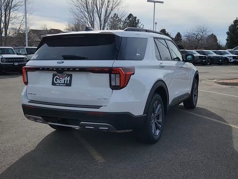 New 2026 Ford Explorer Active w/ Active Comfort Package image 16