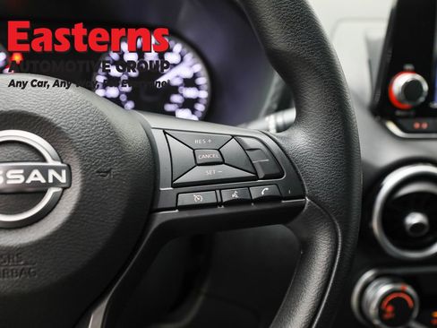 Used 2025 Nissan Sentra S FWD image 16