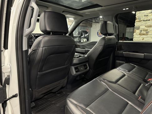 Used 2024 Ford F250 Lariat w/ Lariat Ultimate Package AWD/4WD image 28