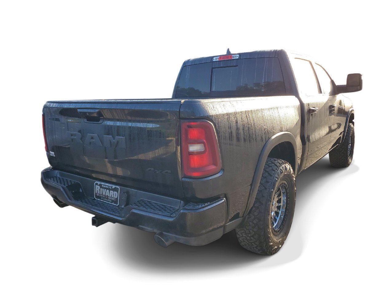 Used 2025 RAM 1500 Big Horn AWD/4WD image 4