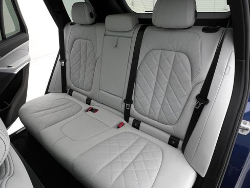 Used 2023 BMW X5 xDrive45e w/ Executive Package image 15