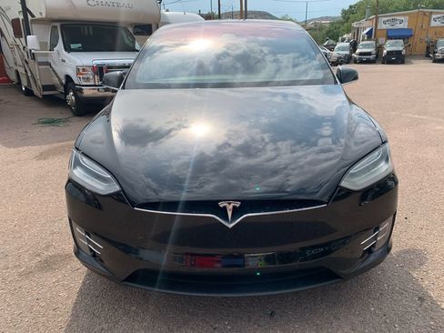 Used 2017 Tesla Model X 75D AWD/4WD image 2