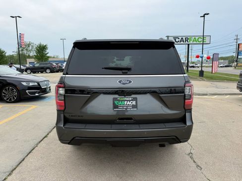 Used 2019 Ford Expedition Limited w/ Equipment Group 303A AWD/4WD image 11