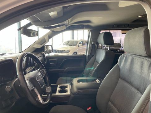 Used 2017 GMC Sierra 1500 SLE image 18