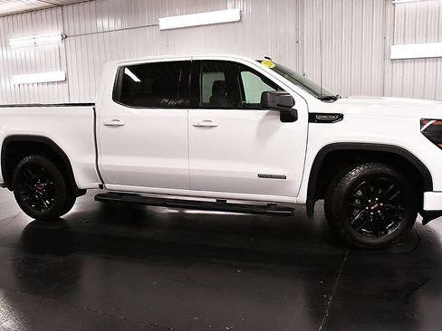Used 2026 GMC Sierra 1500 Elevation w/ Preferred Package AWD/4WD image 8