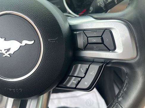 Used 2022 Ford Mustang Premium image 20