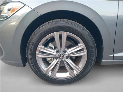 Used 2023 Volkswagen Jetta SE image 10