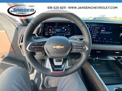 New 2026 Chevrolet Suburban High Country image 12