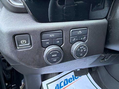 Used 2024 Chevrolet Silverado 1500 RST w/ Convenience Package II AWD/4WD image 15