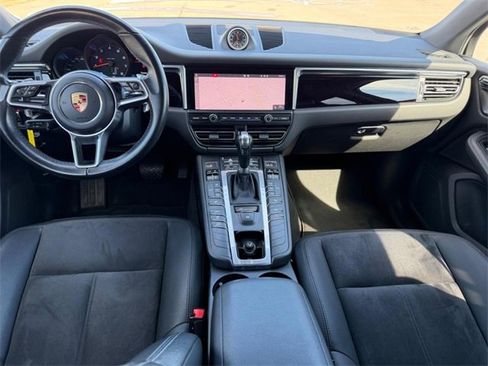 Used 2019 Porsche Macan image 9
