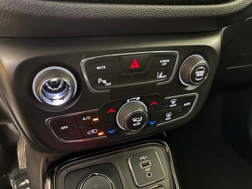 Used 2021 Jeep Compass Limited AWD/4WD image 28
