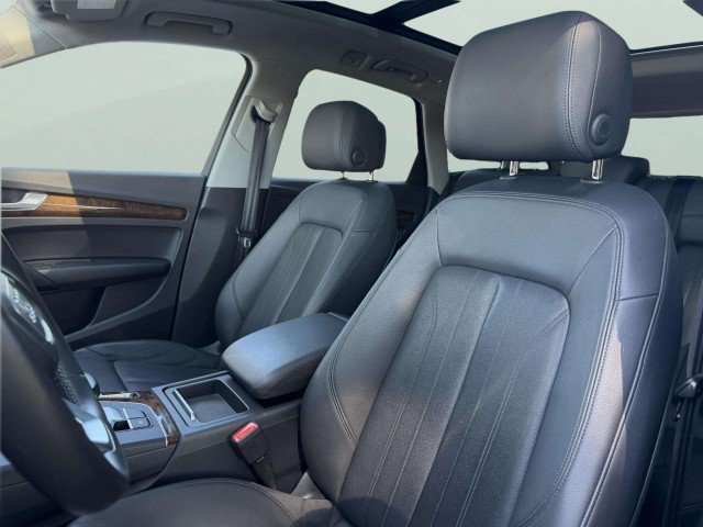 Used 2018 Audi Q5 2.0T Premium Plus w/ Premium Plus Package AWD/4WD image 20