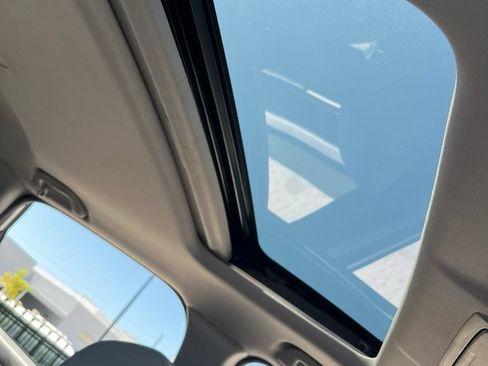 Used 2022 Honda CR-V EX-L image 31