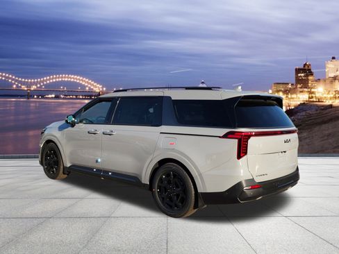 New 2026 Kia Carnival SX Prestige image 3