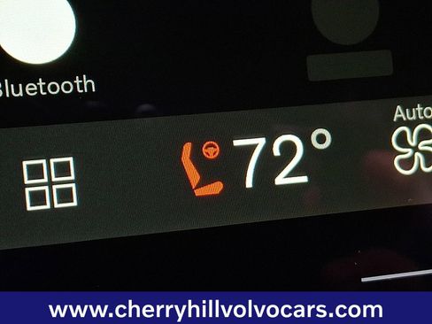 New 2026 Volvo XC90 B6 Plus w/ Protection Package Premier image 16