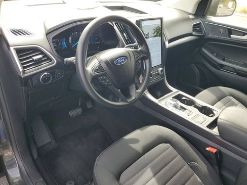 Used 2023 Ford Edge SE AWD/4WD image 12