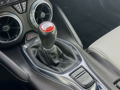 Used 2018 Chevrolet Camaro SS image 19