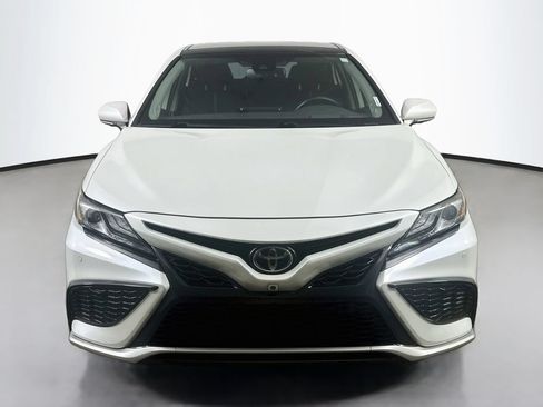Used 2021 Toyota Camry XSE w/ Navigation Package FWD image 2