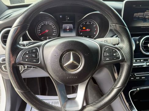 Used 2018 Mercedes-Benz C 300 Sedan image 23
