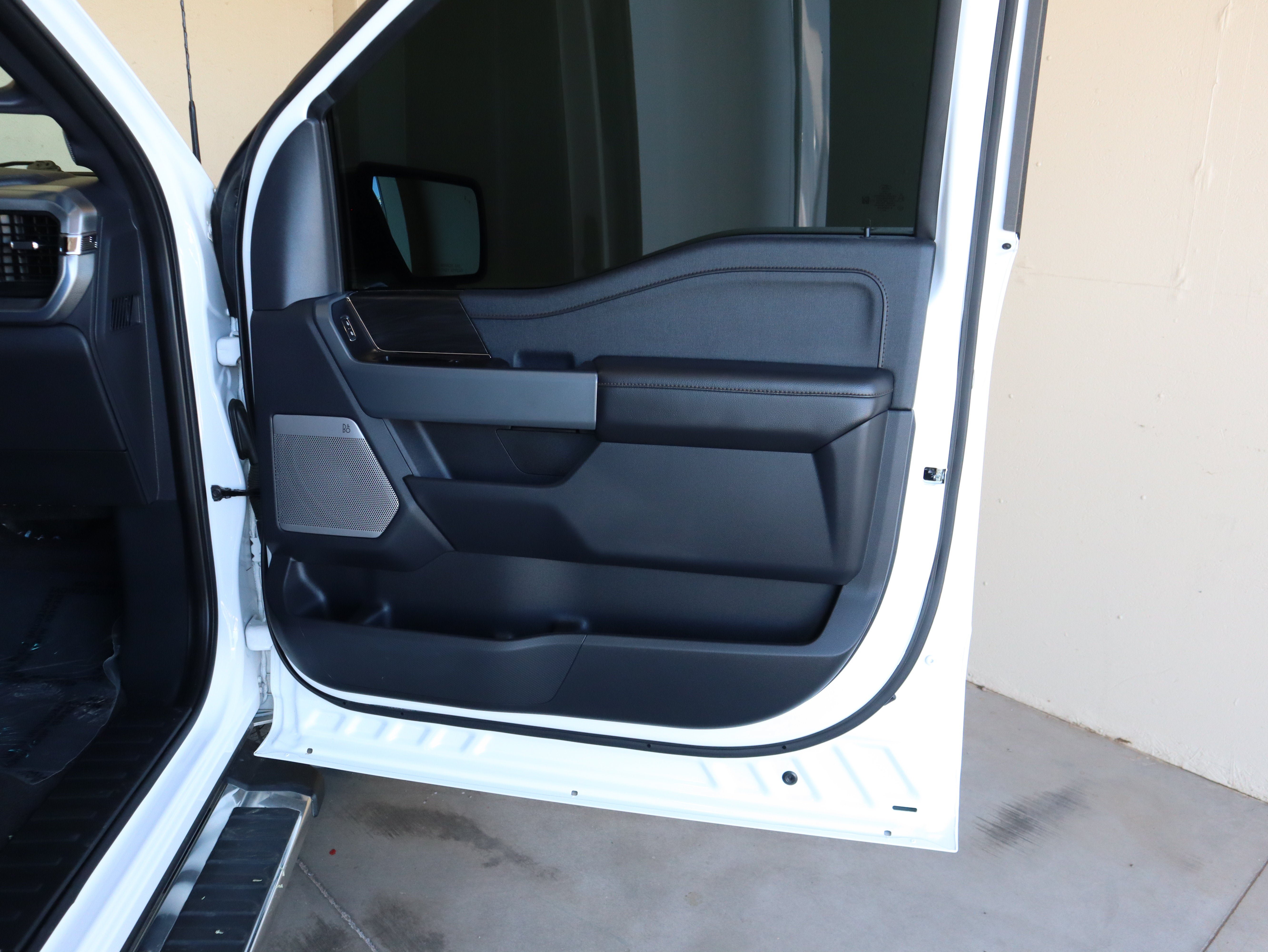 Used 2024 Ford F150 Lariat AWD/4WD image 40
