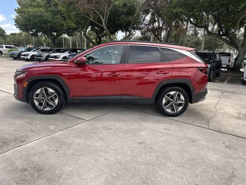 Used 2025 Hyundai Tucson SEL FWD image 32
