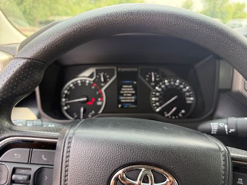 Used 2024 Toyota Tundra SR5 AWD/4WD image 10