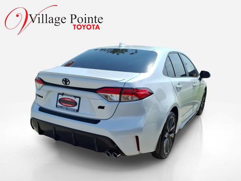 Certified 2026 Toyota Corolla SE FWD image 4