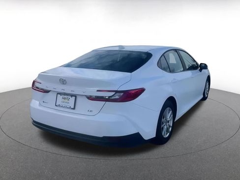 Used 2025 Toyota Camry LE image 14