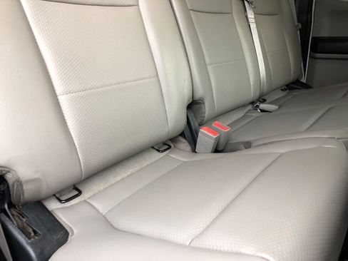 Used 2018 Ford F250 XL w/ Power Equipment Group AWD/4WD image 23