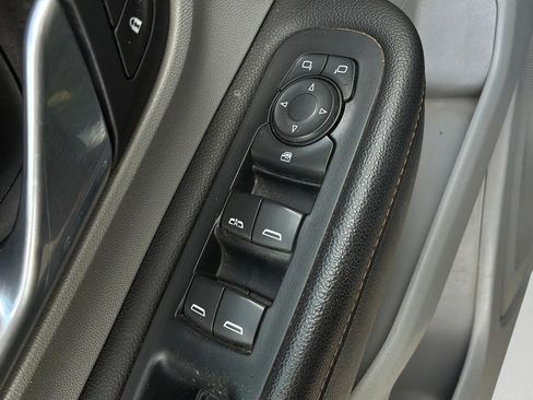 Used 2020 GMC Terrain SLT AWD/4WD image 22