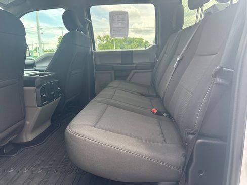 Used 2017 Ford F150 XL w/ Equipment Group 101A Mid AWD/4WD image 19