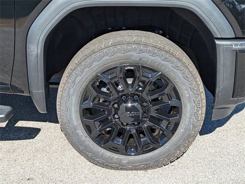 New 2026 GMC Sierra 2500 Denali w/ Denali Reserve Package image 10