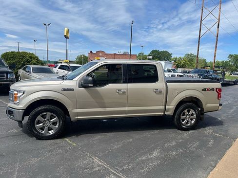 Used 2018 Ford F150 XLT w/ Equipment Group 302A Luxury AWD/4WD image 5