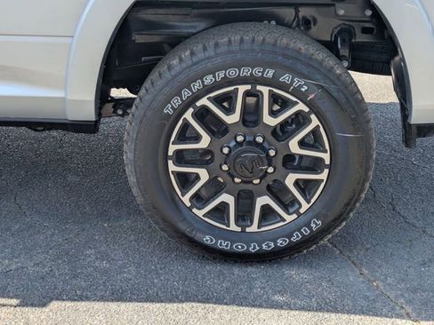 New 2026 RAM 2500 Limited AWD/4WD image 8
