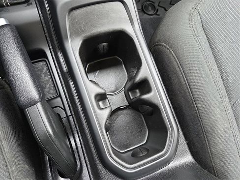 Used 2019 Jeep Wrangler Unlimited Sahara image 20