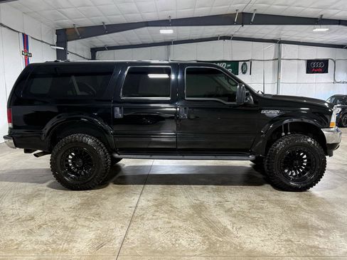 Used 2001 Ford Excursion Limited image 7