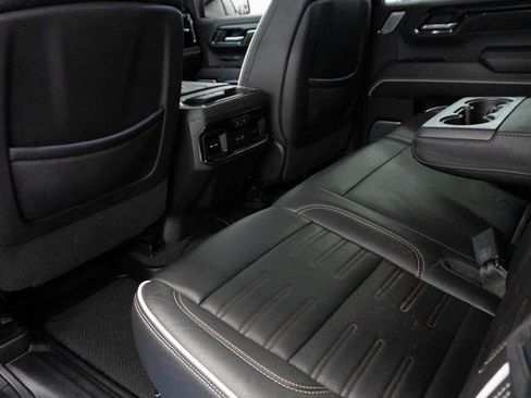 Used 2022 GMC Sierra 1500 AT4X image 25