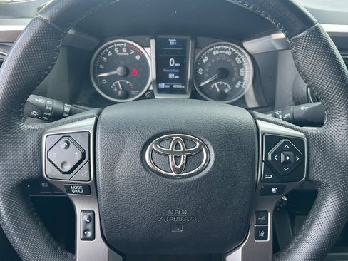 Used 2022 Toyota Tacoma SR5 image 22