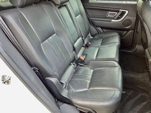 Used 2017 Land Rover Discovery Sport HSE AWD/4WD image 22