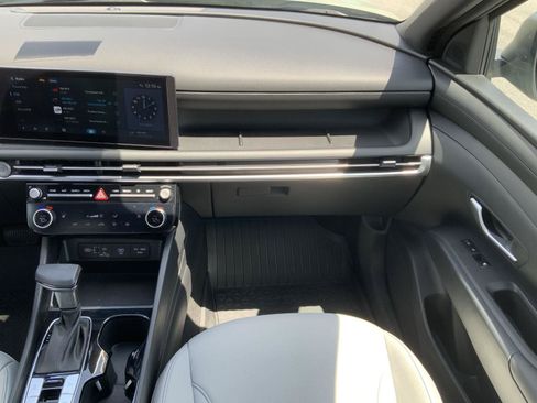 Used 2025 Hyundai Santa Cruz SEL AWD/4WD image 58