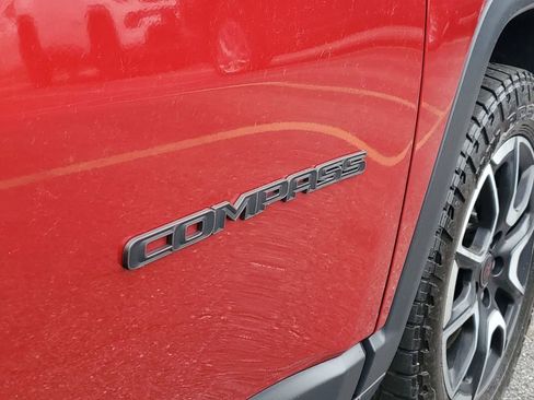 Certified 2025 Jeep Compass Trailhawk w/ Trailhawk Elite Group AWD/4WD image 6