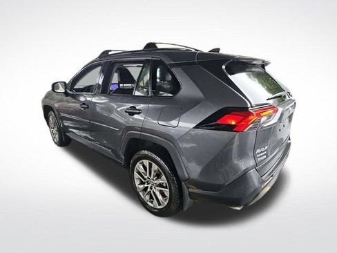 Used 2023 Toyota RAV4 XLE Premium FWD image 15