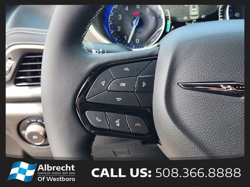 New 2026 Chrysler Pacifica Select w/ S Appearance Package AWD/4WD image 30